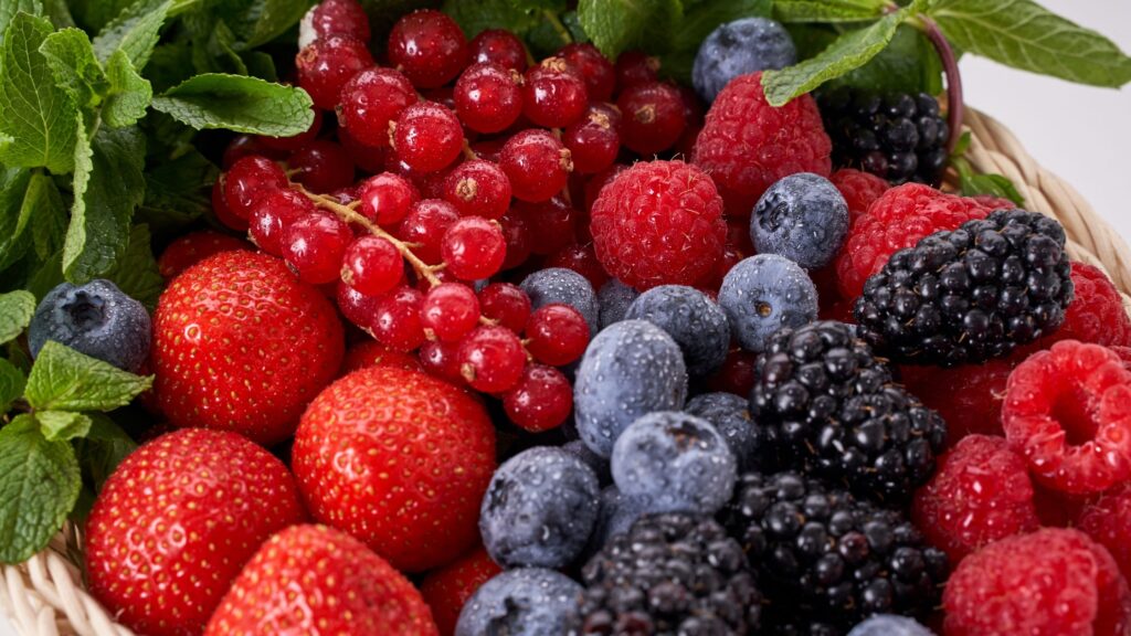 Berries foods boost immune
